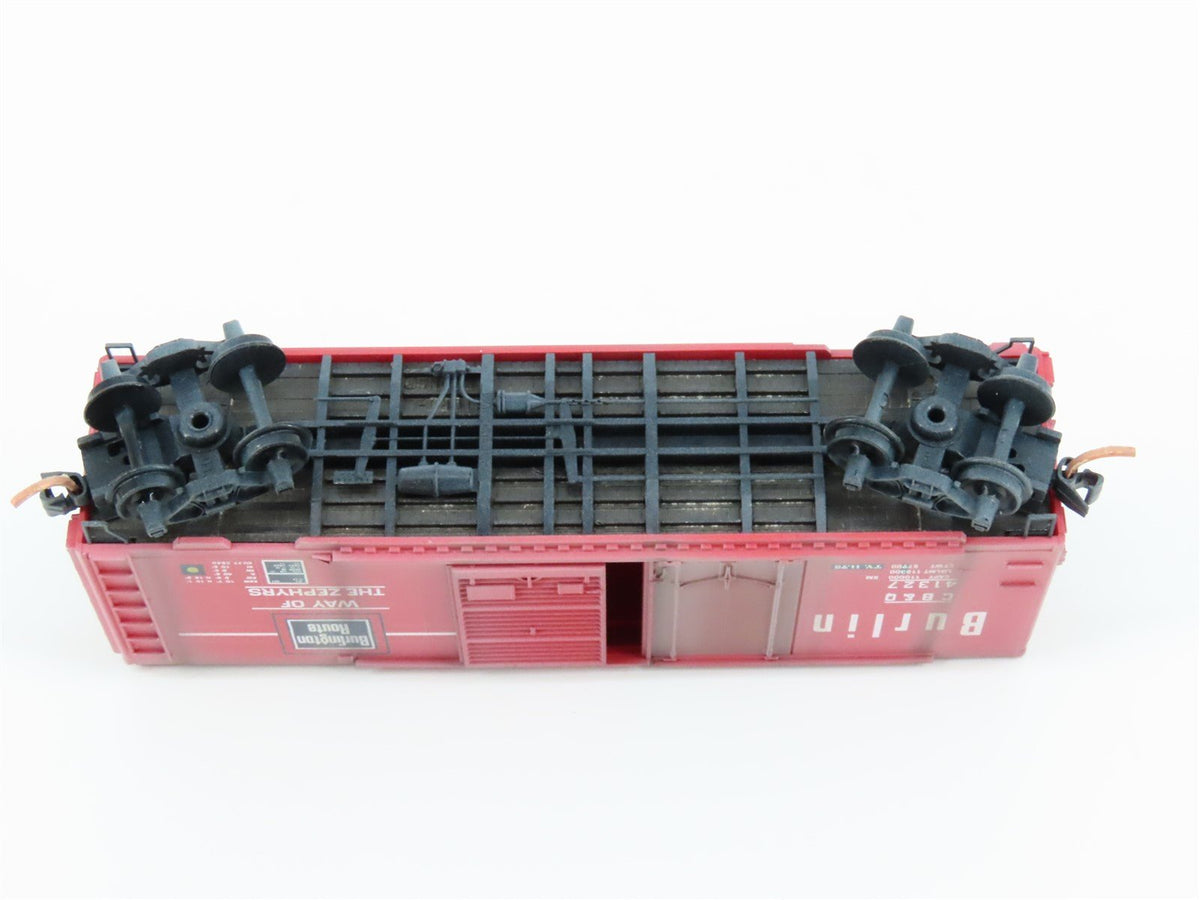 N Micro-Trains MTL 02244130 CB&amp;Q Burlington Route 40&#39; Box Car #41327 Weathered