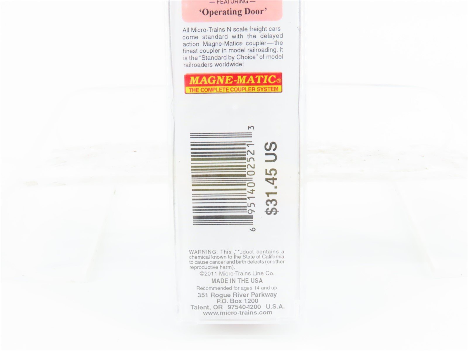 N Micro-Trains MTL 02244080 BCOL British Columbia 40' Box Car #4949 w/ Graffiti