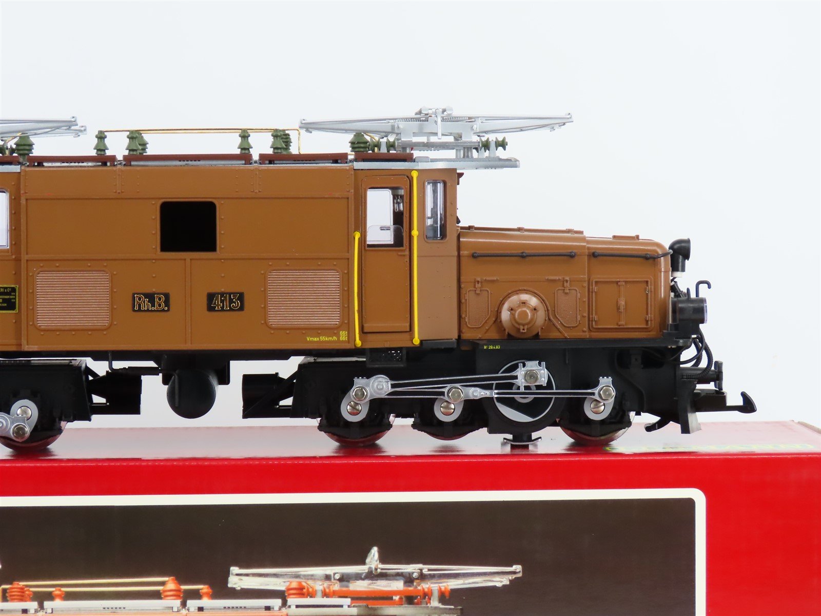 G Scale LGB 2040 RhB Crocodile Electric Locomotive #413 G Scale LGB 2040 RhB Crocodile Electric Locomotive #413