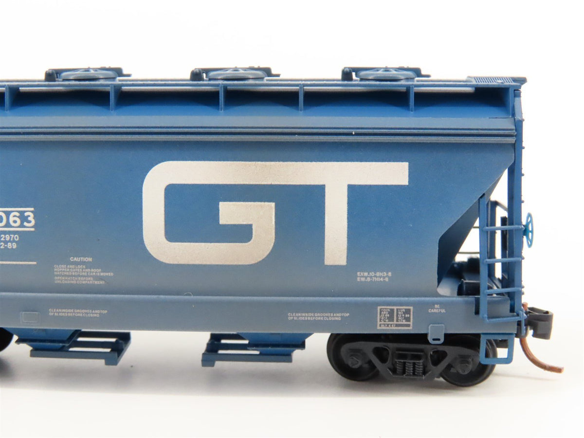 N Micro-Trains MTL 09244010 GTW Grand Trunk Western 2-Bay Hopper w/ Graffiti