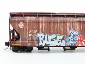 N Scale Micro-Trains MTL 09453580 ATSF Santa Fe 3-Bay Hopper #315014 w/ Graffiti