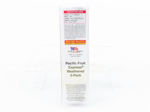 N Micro-Trains MTL 07053011 PFE Pacific Fruit Express Reefer #302201 Weathered