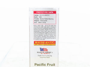 N Micro-Trains MTL 07053011 PFE Pacific Fruit Express Reefer #302201 Weathered
