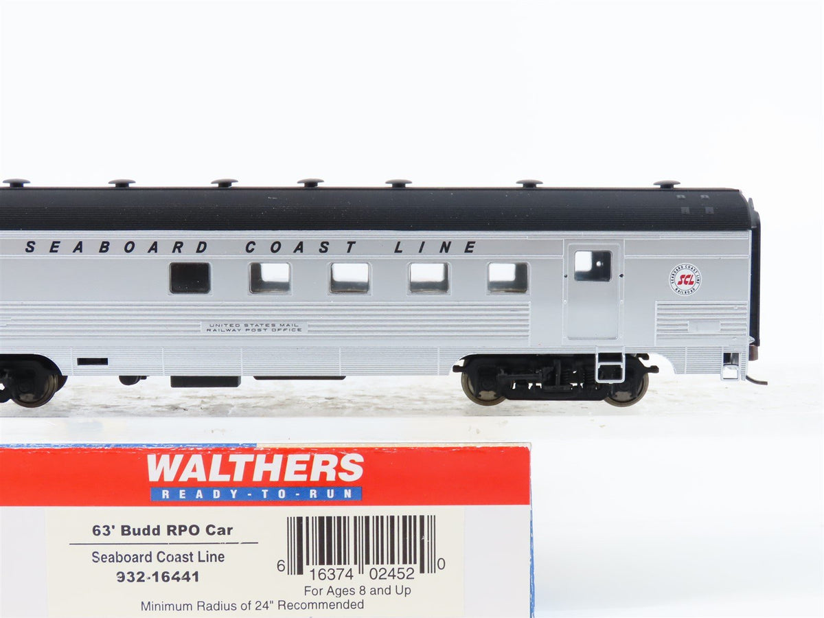 HO Scale Walthers 932-16441 SCL Seaboard Coast Line 63&#39; Budd RPO Passenger Car