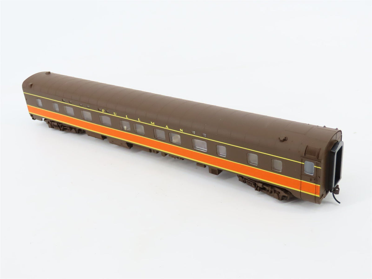 HO Scale Walthers 932-16702 IC Illinois Central P-S 4-4-2 Sleeper Passenger