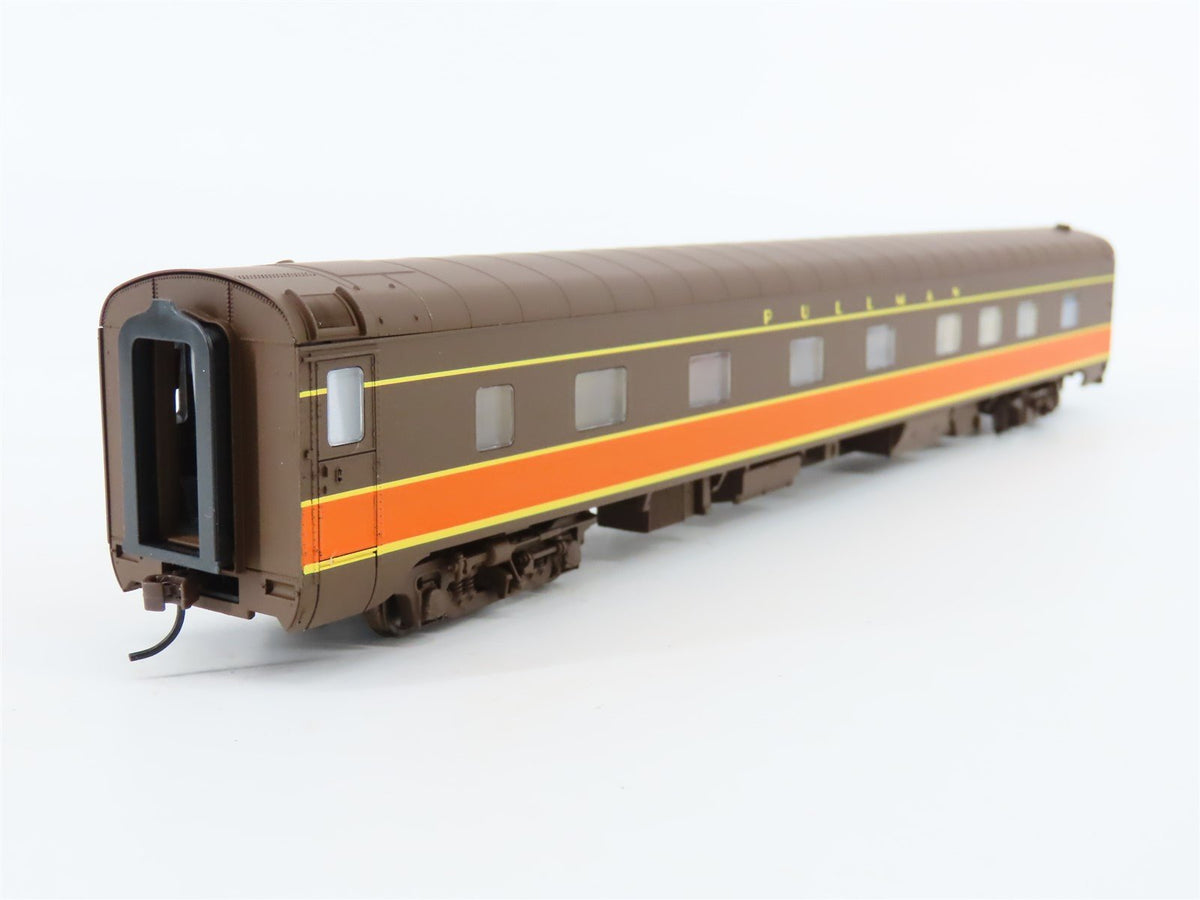 HO Scale Walthers 932-16702 IC Illinois Central P-S 4-4-2 Sleeper Passenger