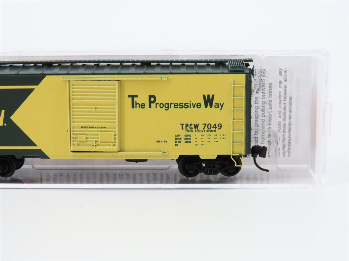 N Scale Micro-Trains MTL #02000717 TP&amp;W &quot;The Progressive Way&quot; 40&#39; Box Car #7049