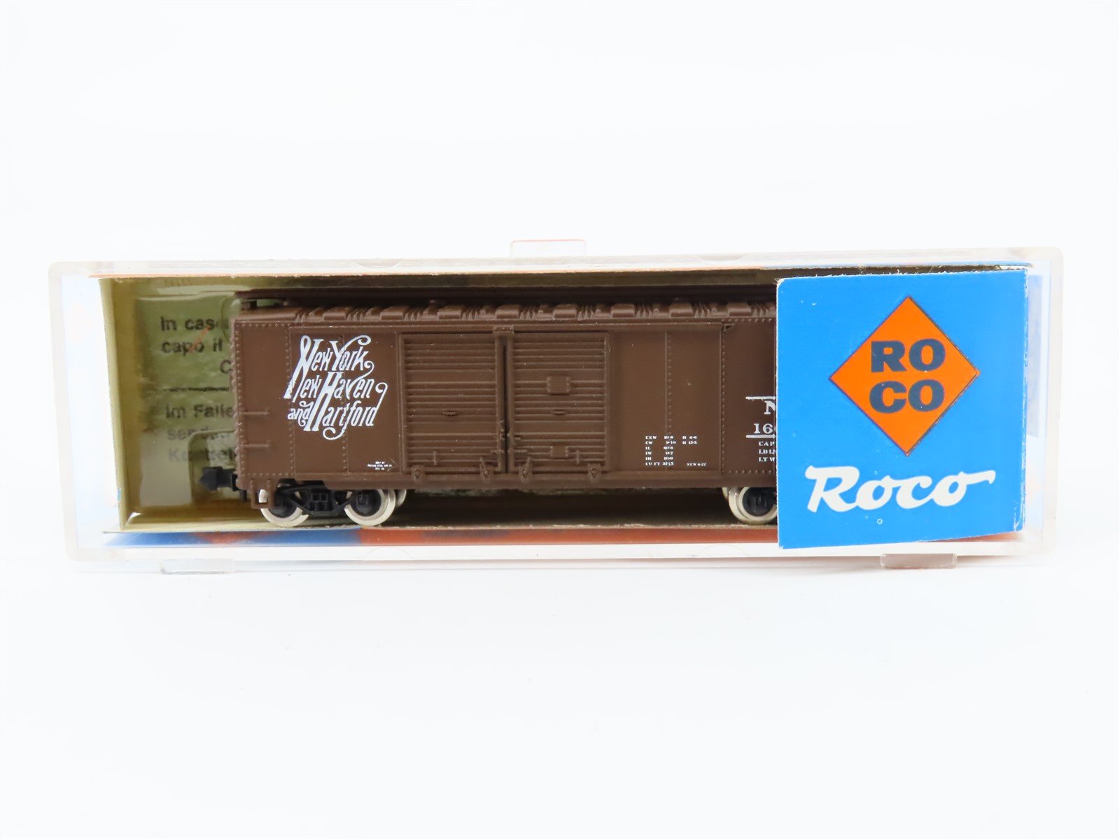 N Scale Roco 28704 NH New Haven 40' Double Door Box Car #180361