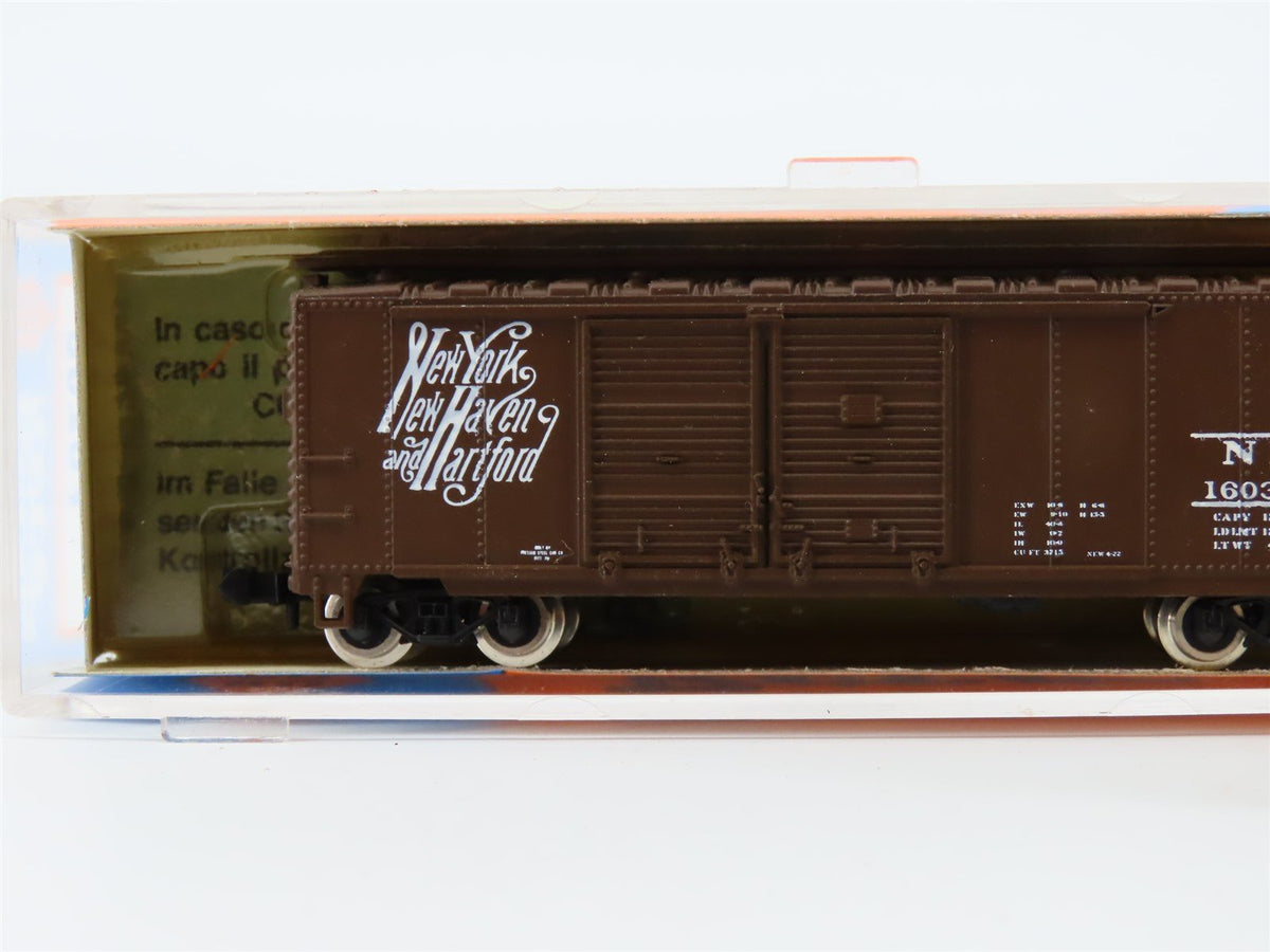 N Scale Roco 28704 NH New Haven 40&#39; Double Door Box Car #180361