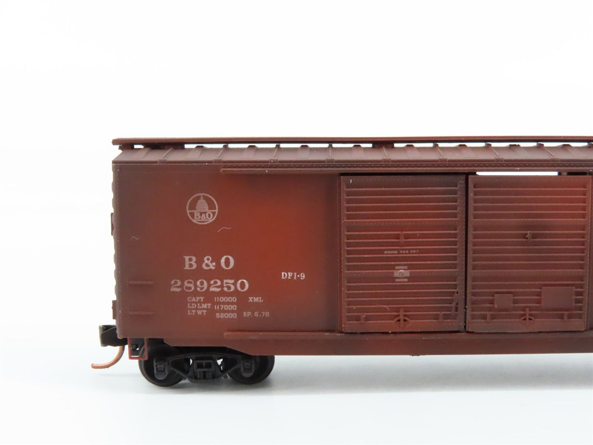 N Micro-Trains MTL 03444380 B&amp;O Baltimore &amp; Ohio 50&#39; Box Car #289250 - Weathered