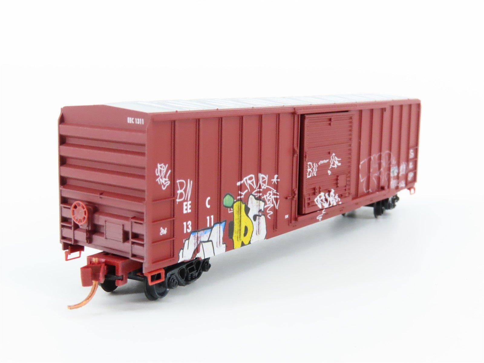 N Micro-Trains MTL 02544006 EEC East Erie Commercial Box Car #1311 w/ Graffiti