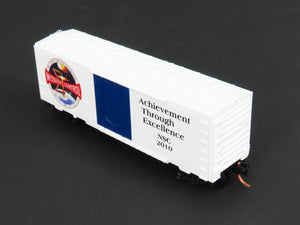 N Scale Micro-Trains MTL NSC 10-01 Mission Control 40' Plug Door Box Car #2010