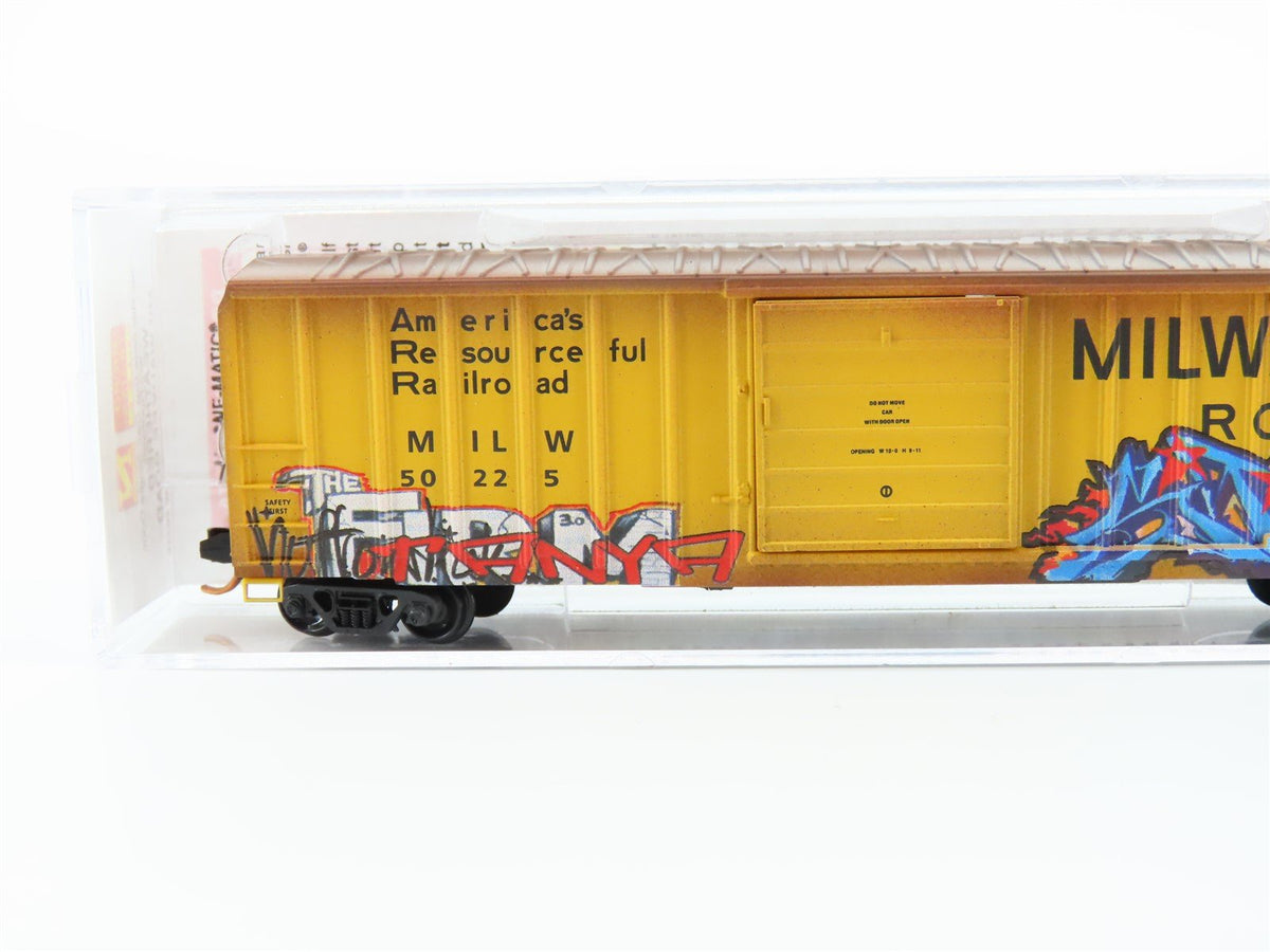 N Micro-Trains MTL 02544780 MILW Milwaukee Road 50&#39; Box Car #50225 w/ Graffiti