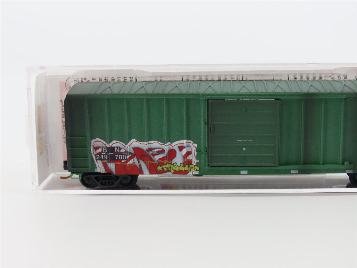 N Micro-Trains MTL 02554750 BN Burlington Northern Box Car #249780 w/ Graffiti