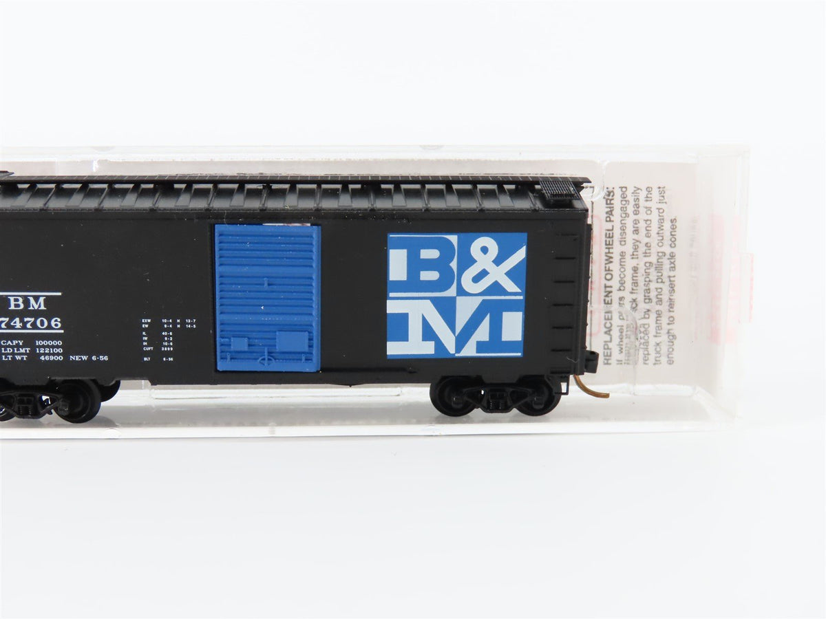 N Scale Micro-Trains MTL 20400 BM Boston &amp; Maine 40&#39; Single Door Box Car #74706