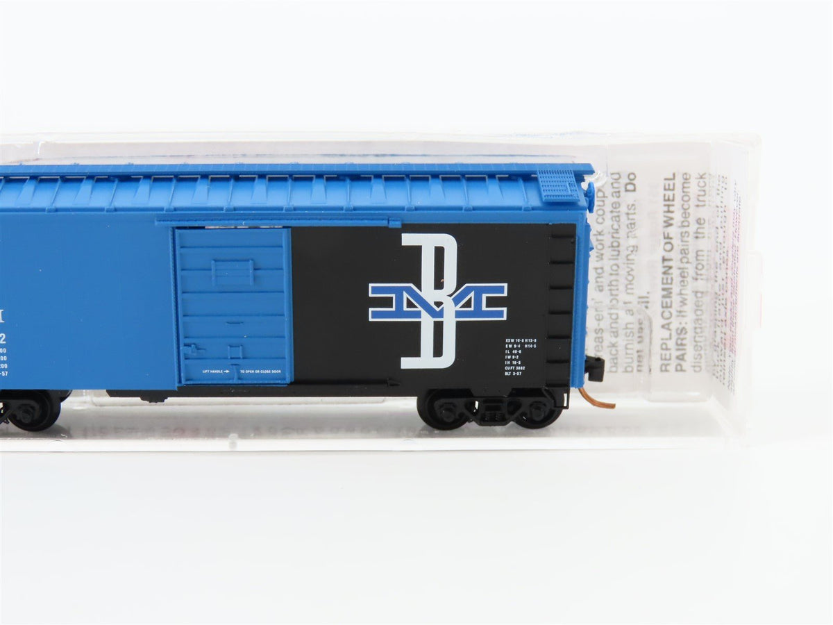 N Micro-Trains MTL 02000696 BM Boston &amp; Maine 40&#39; Single Door Box Car #76032