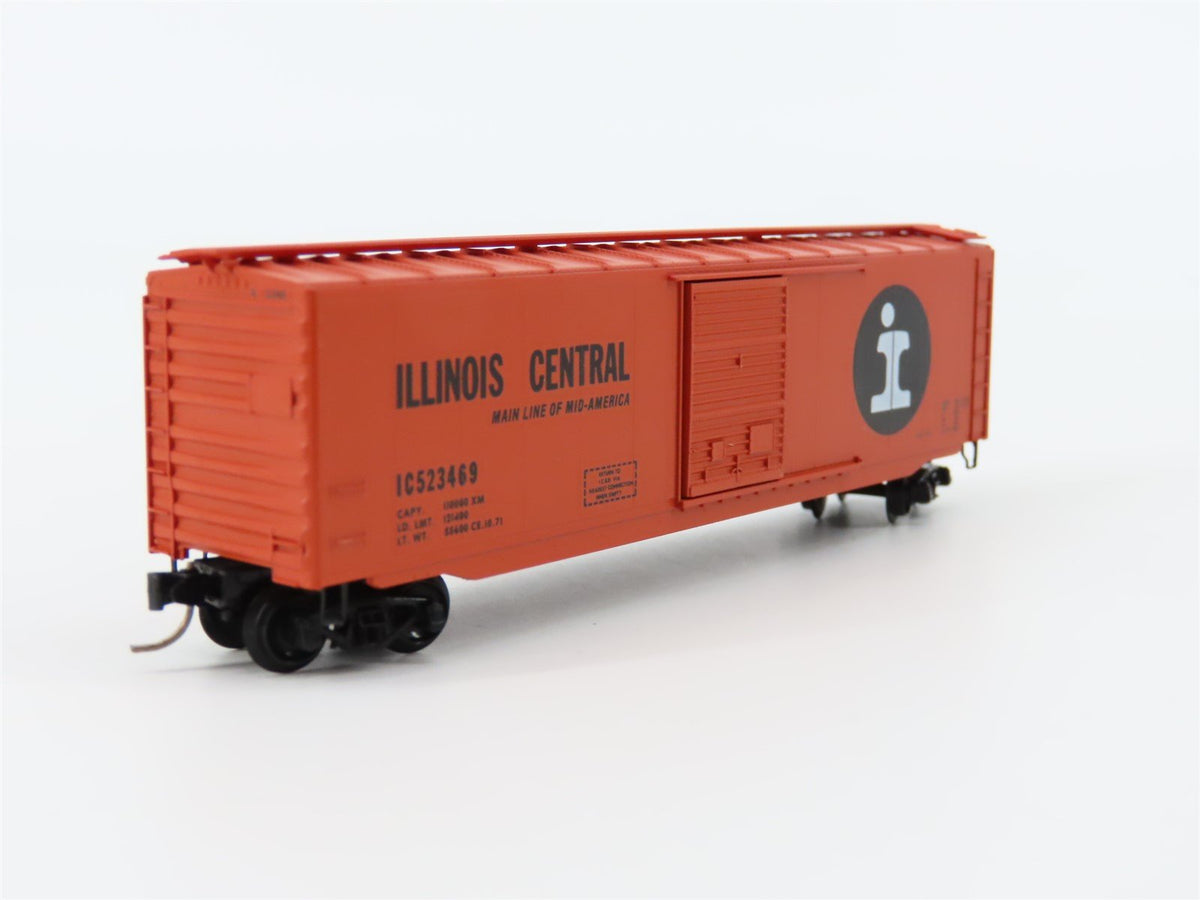 N Scale Micro-Trains MTL 31030 IC Illinois Central 50&#39; Box Car #523469