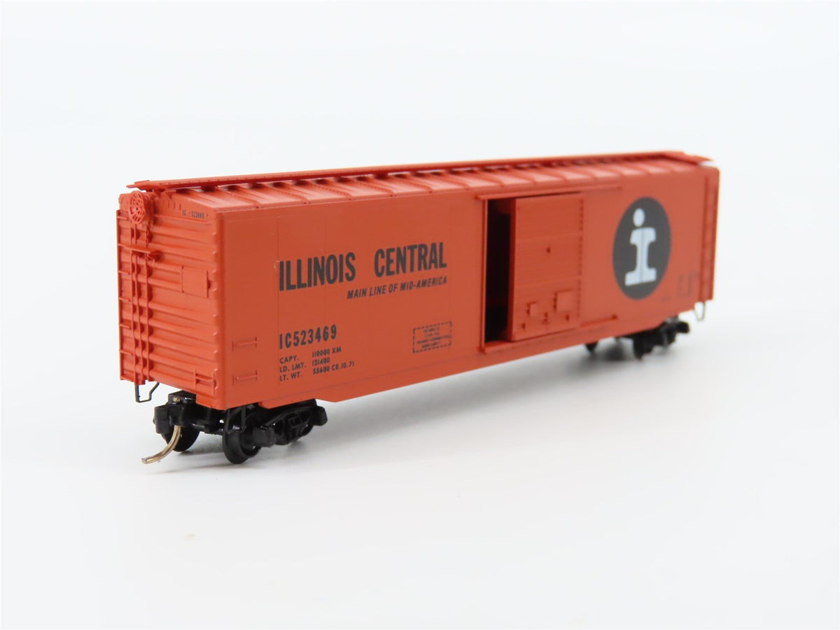 N Scale Micro-Trains MTL 31030 IC Illinois Central 50&#39; Box Car #523469