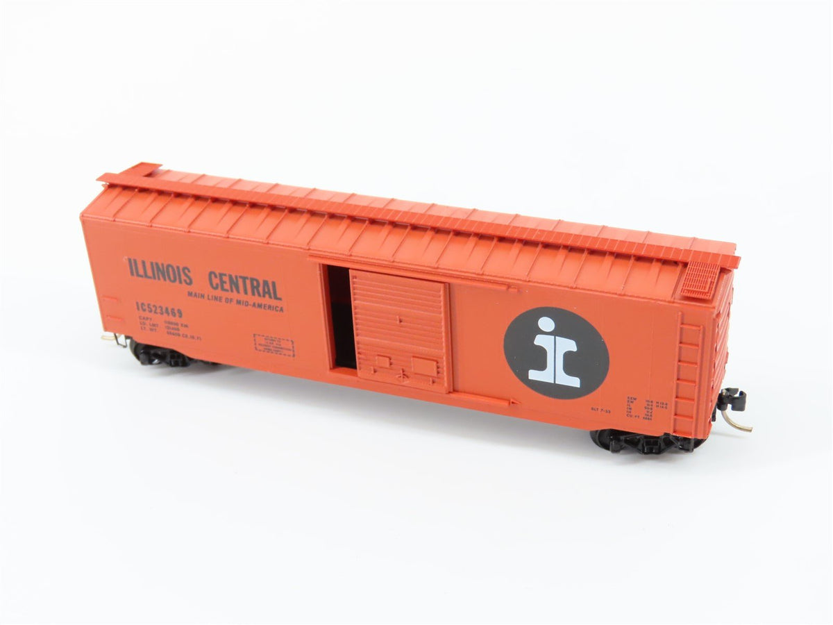 N Scale Micro-Trains MTL 31030 IC Illinois Central 50&#39; Box Car #523469