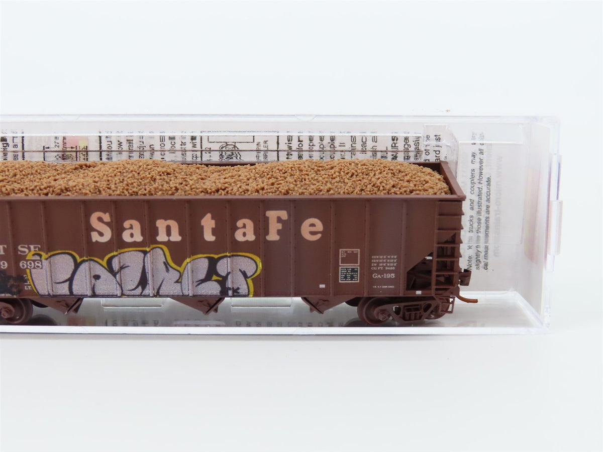 N Scale Micro-Trains MTL 10854120 ATSF Santa Fe 3-Bay Hopper #179698 w/ Graffiti