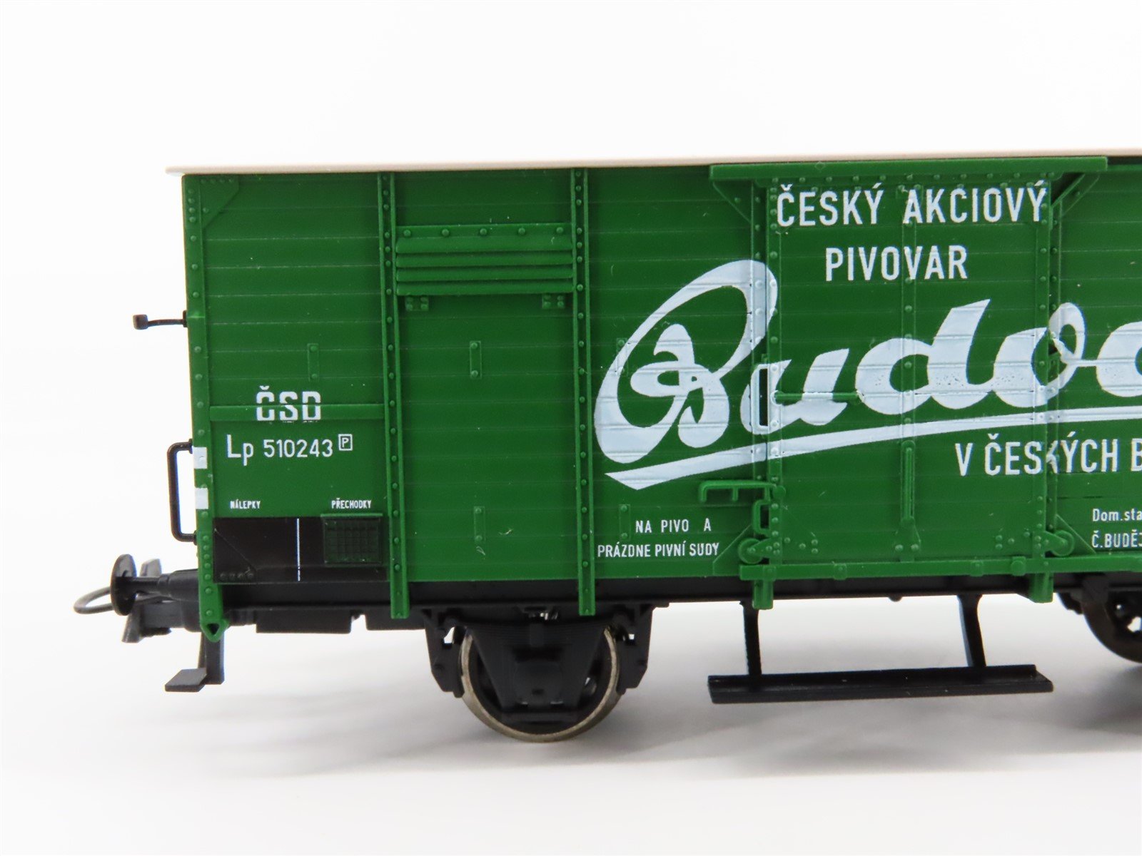HO Scale Roco 47673 CSD Czechoslovak Budvar Beer Reefer #510243P