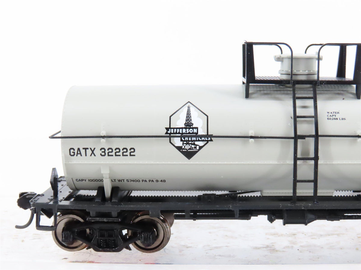 HO Scale Walthers Mainline 910-48010 GATX Jefferson Chemical 36&#39; Tank Car #32222