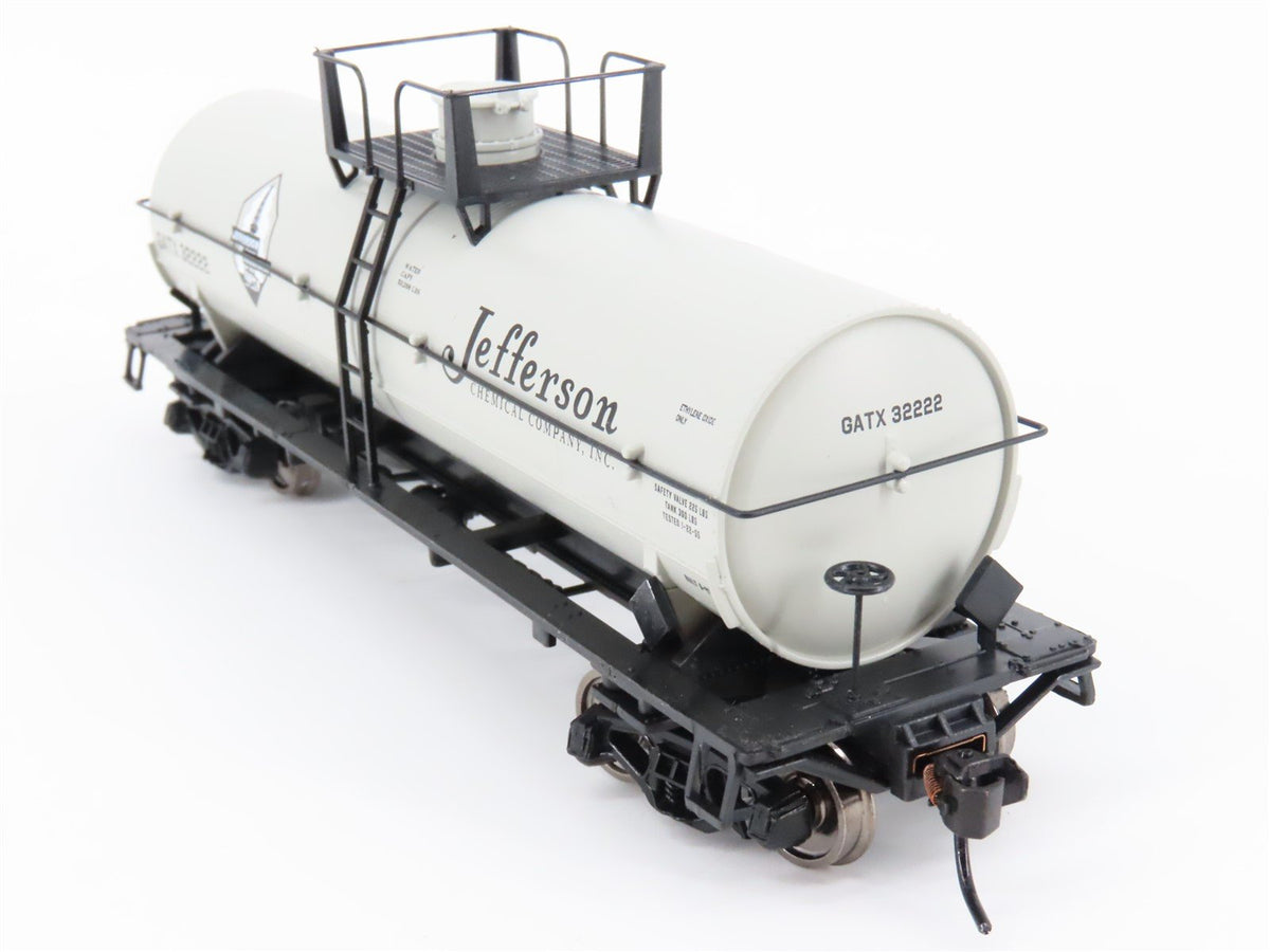 HO Scale Walthers Mainline 910-48010 GATX Jefferson Chemical 36&#39; Tank Car #32222