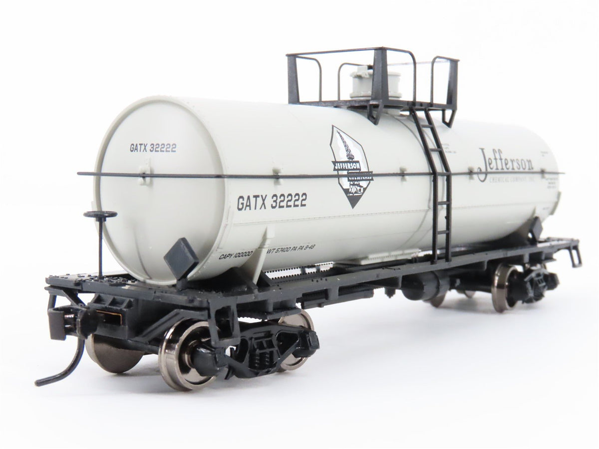 HO Scale Walthers Mainline 910-48010 GATX Jefferson Chemical 36&#39; Tank Car #32222