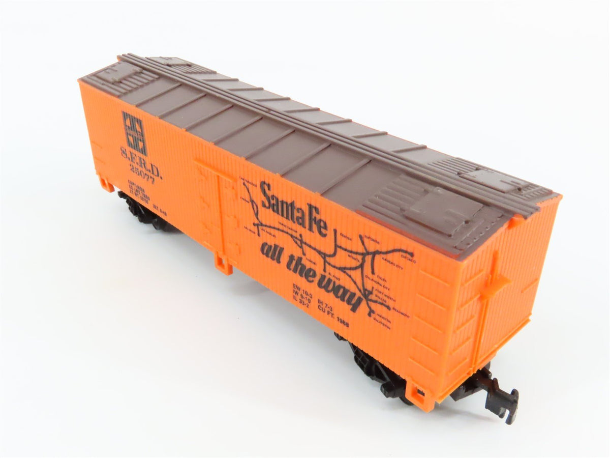 HO Scale Life-Like 8502 SFRD Santa Fe &quot;Grand Canyon Line&quot; Reefer #25077