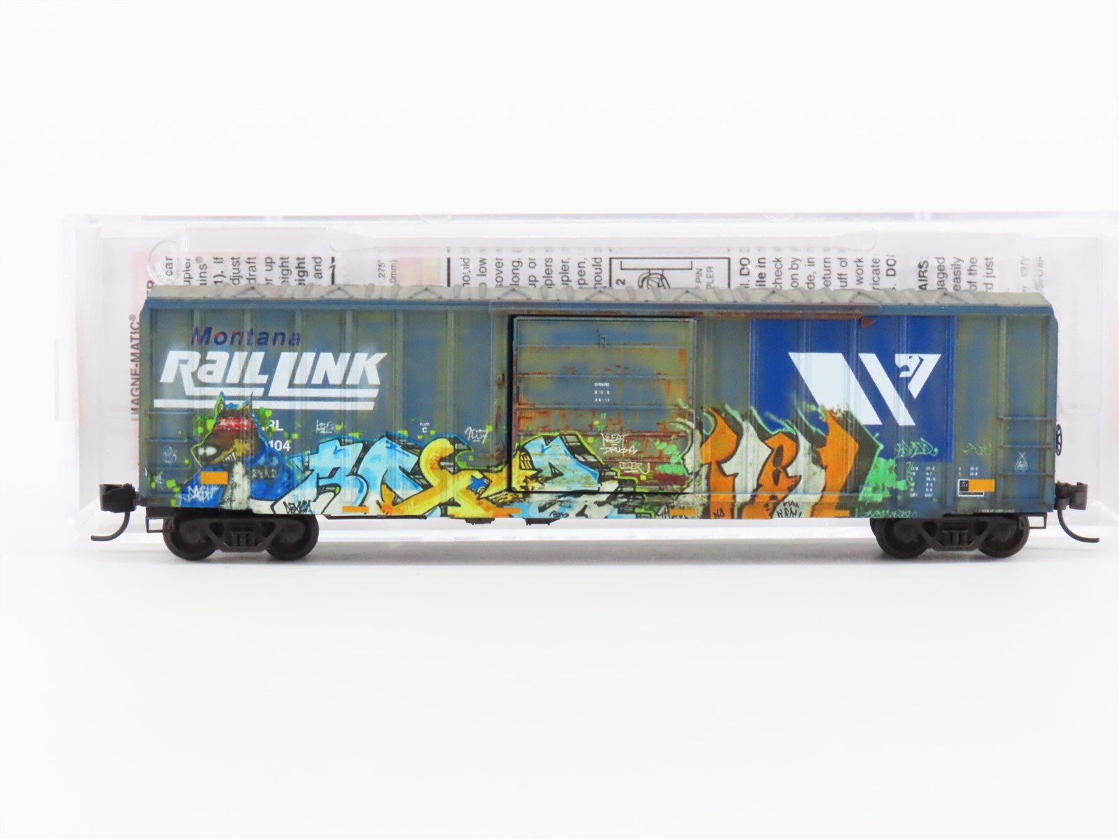 N Micro-Trains MTL 02552620 MRL Montana Rail Link 50' Box Car #21104 w/ Graffiti