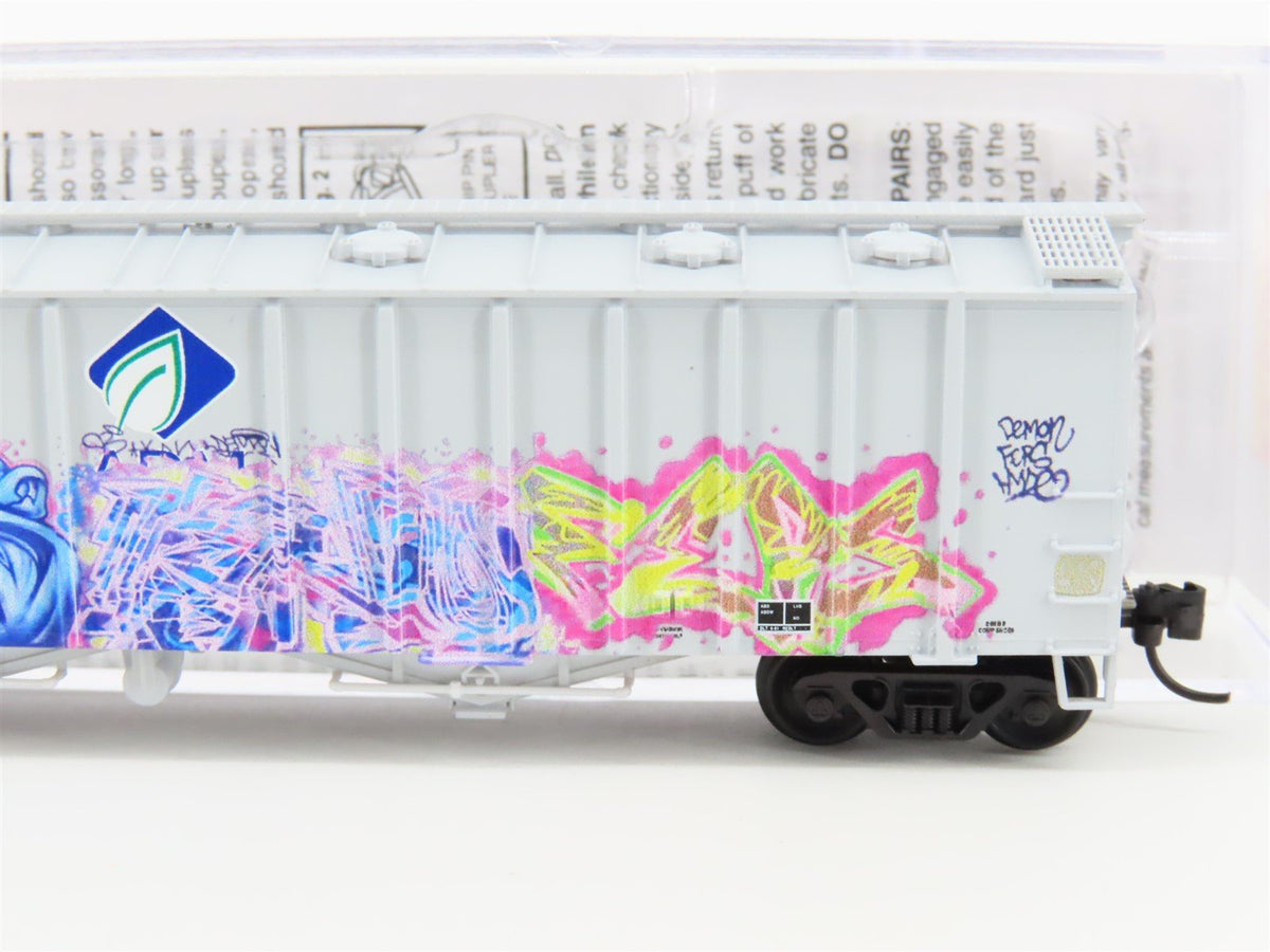N Micro-Trains MTL 09852100 ADMX Archer Daniels Midland 2-Bay Hopper w/ Graffiti