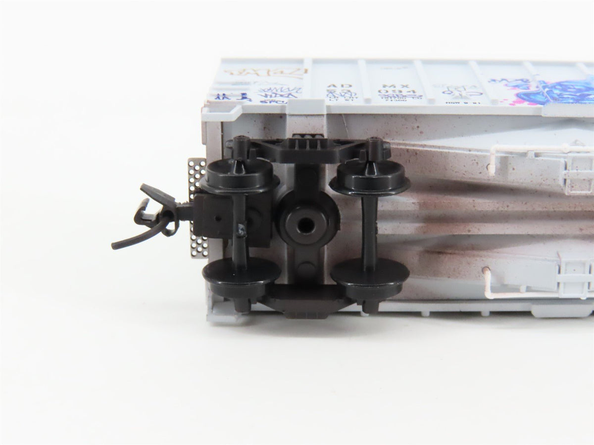 N Micro-Trains MTL 09852100 ADMX Archer Daniels Midland 2-Bay Hopper w/ Graffiti