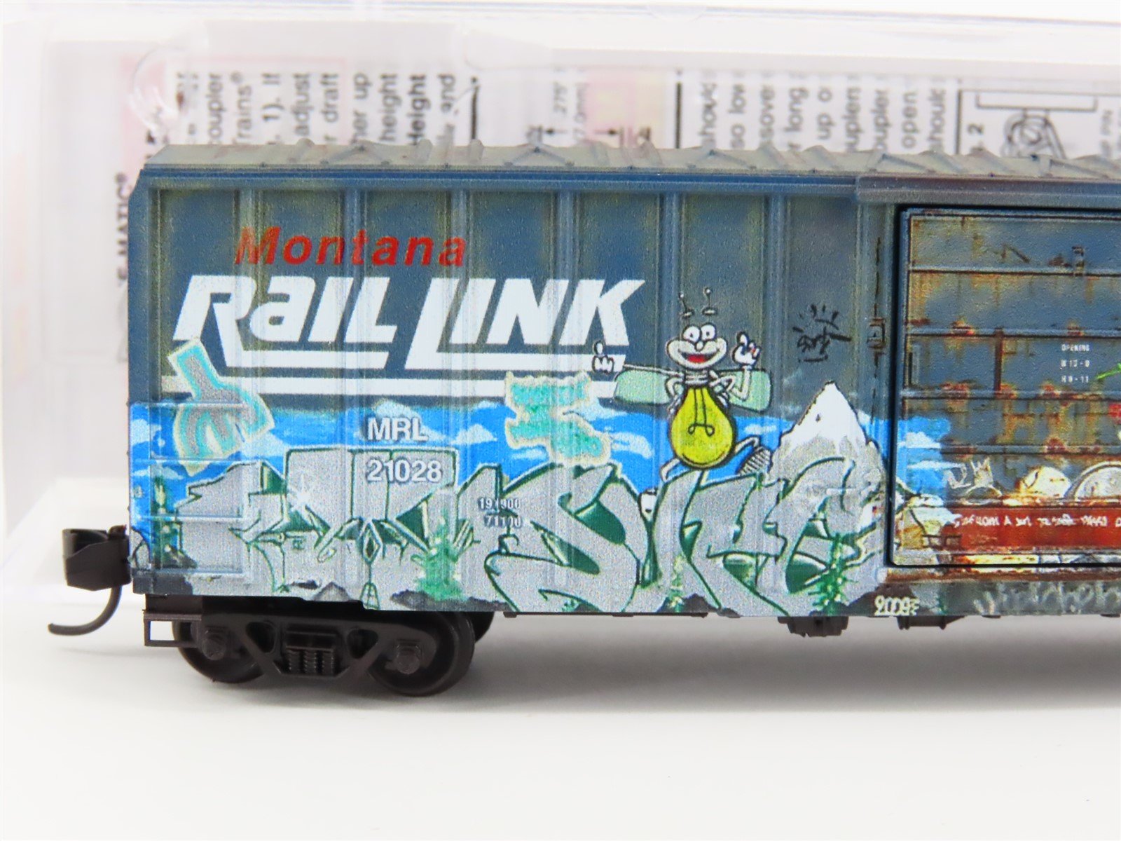 N Micro-Trains MTL 02551620 MRL Montana Rail Link 50' Box Car #21028 w/ Graffiti