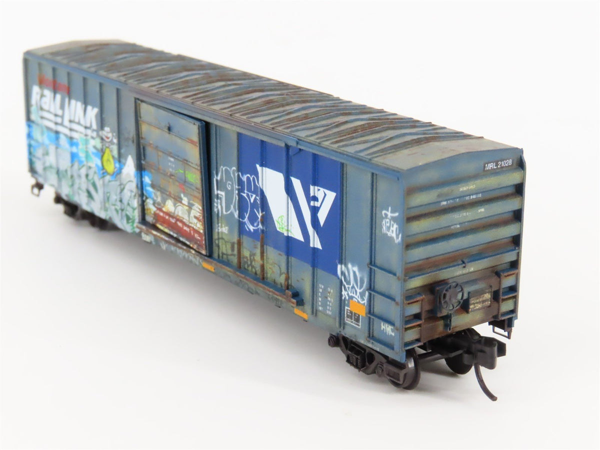 N Micro-Trains MTL 02551620 MRL Montana Rail Link 50&#39; Box Car #21028 w/ Graffiti