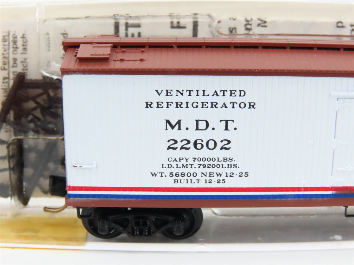 N Scale Micro-Trains MTL 49140 MDT NYC New York Central 40&#39; Wood Reefer #22602