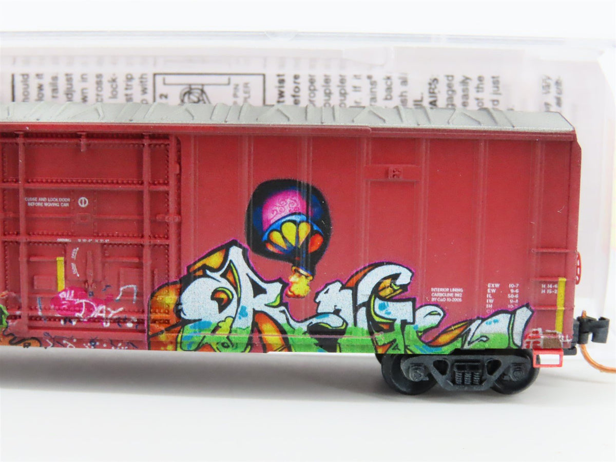 N Micro-Trains MTL 02744380 SOO Line / CP Rail 50&#39; Box Car #19048 w/ Graffiti