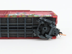 N Micro-Trains MTL 02744380 SOO Line / CP Rail 50' Box Car #19048 w/ Graffiti