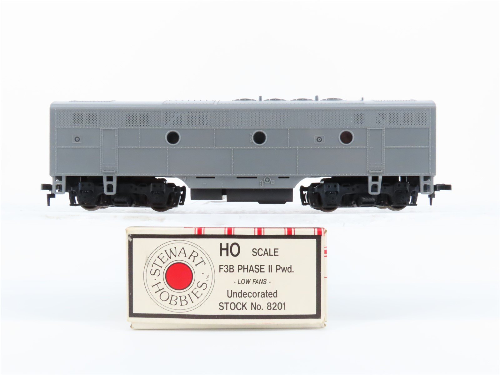 HO Scale Stewart Hobbies 8201 Undecorated F3B Low Fans Diesel Locomotive