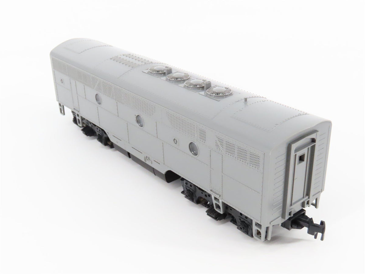 HO Scale Stewart Hobbies 8201 Undecorated F3B Low Fans Diesel Locomotive