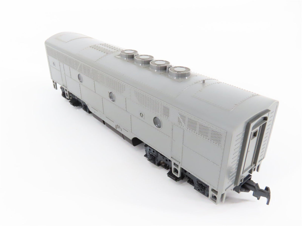 HO Scale Stewart Hobbies 8101 Undecorated F3B High Fans Diesel Locomotive