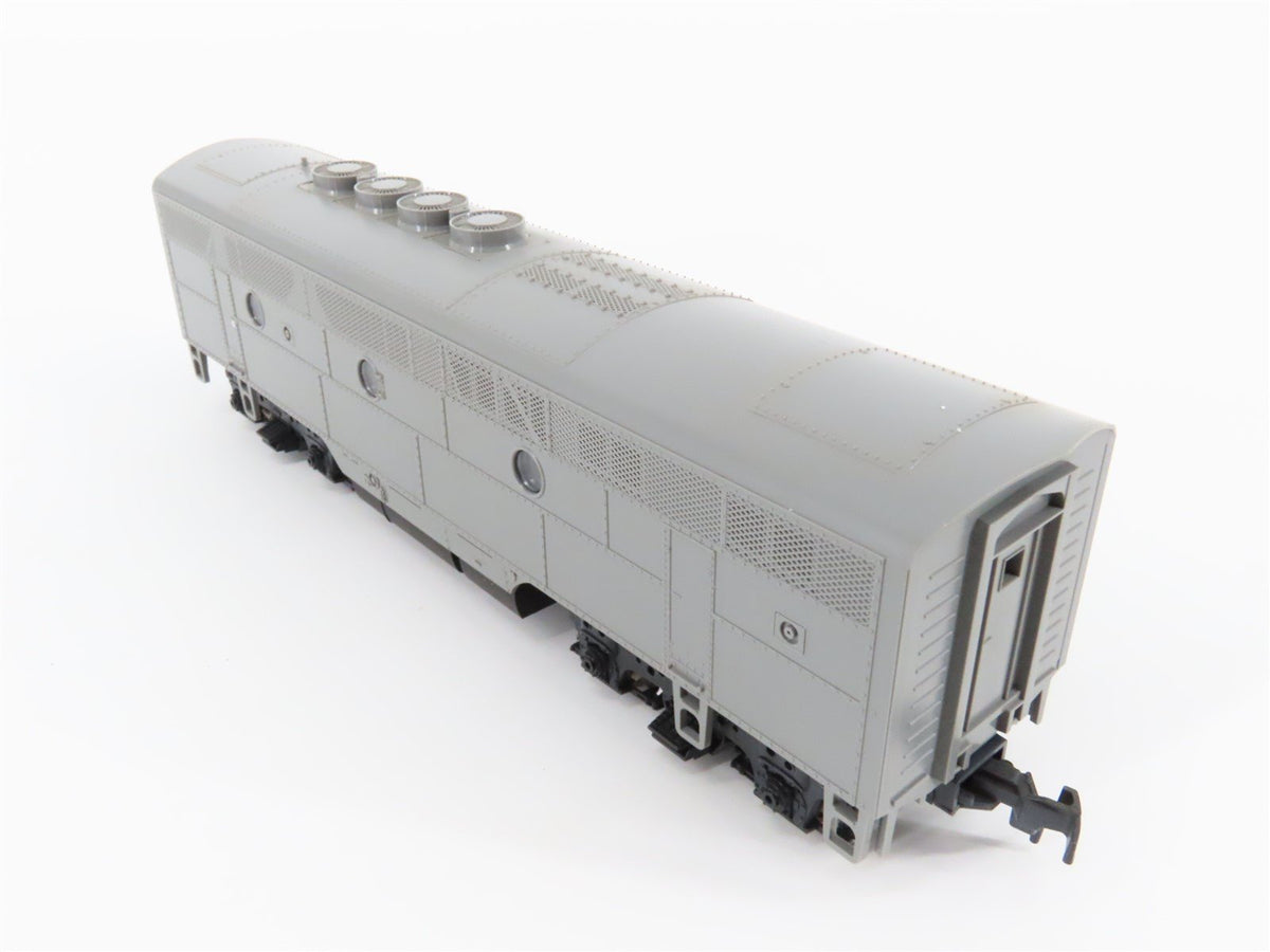 HO Scale Stewart Hobbies 8101 Undecorated F3B High Fans Diesel Locomotive