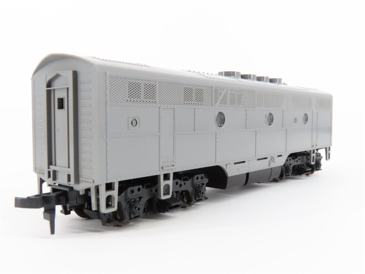 HO Scale Stewart Hobbies 8101 Undecorated F3B High Fans Diesel Locomotive