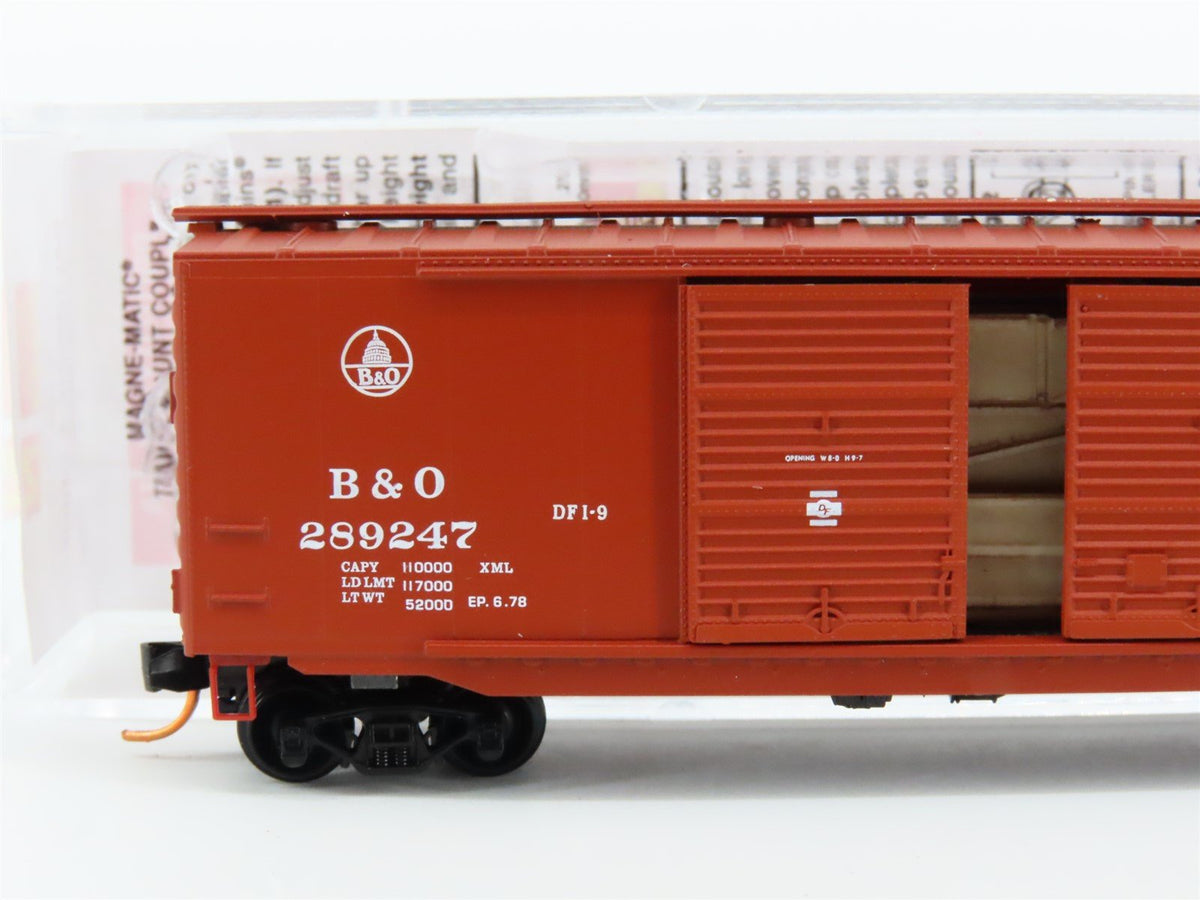 N Micro-Trains MTL 03400380 B&amp;O Baltimore &amp; Ohio 50&#39; Box Car w/ Load #289247