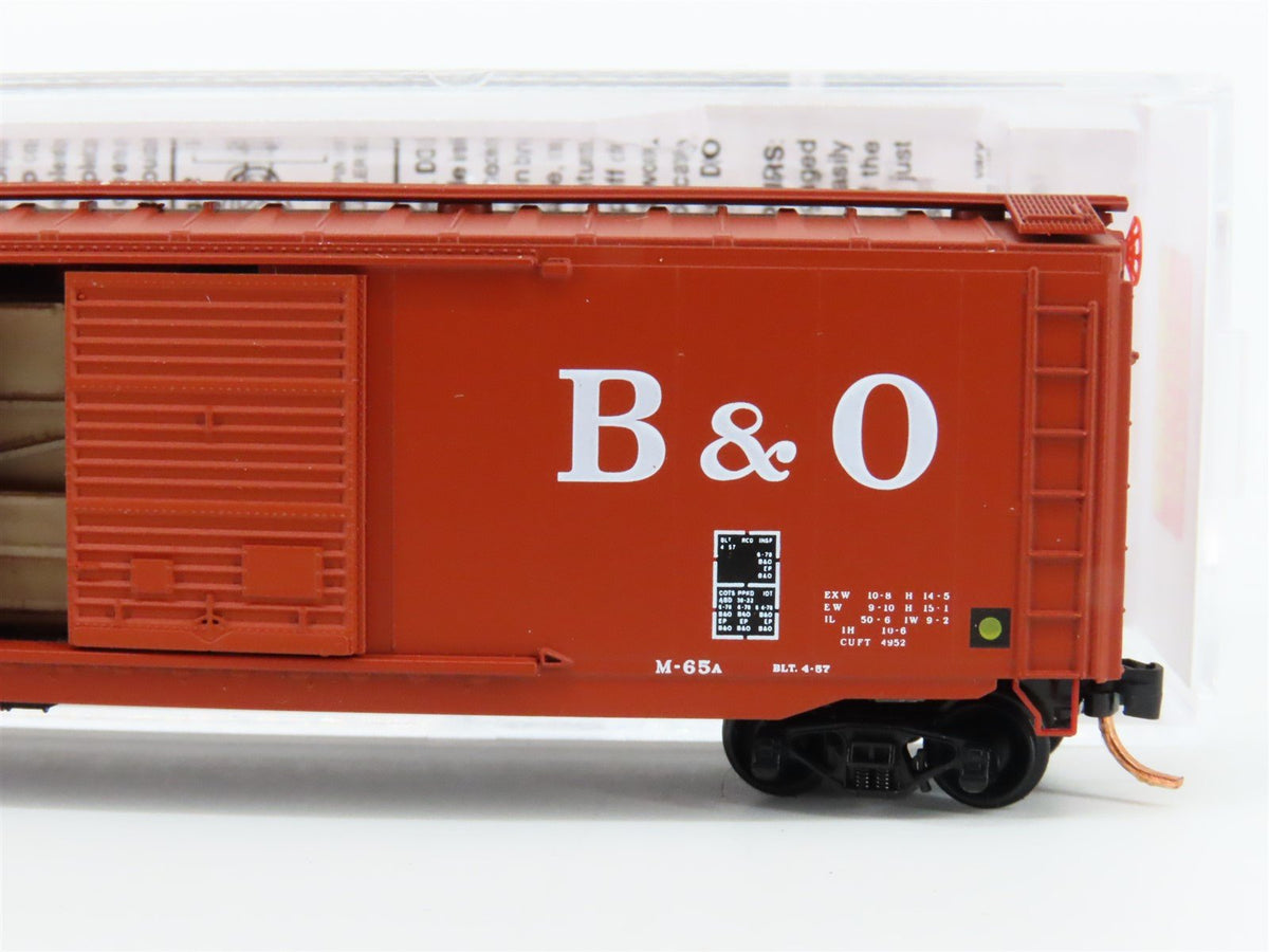 N Micro-Trains MTL 03400380 B&amp;O Baltimore &amp; Ohio 50&#39; Box Car w/ Load #289247