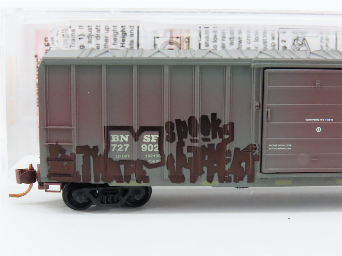 N Scale Micro-Trains MTL 02551740 BNSF Burlington Box Car #727902 w/ Graffiti