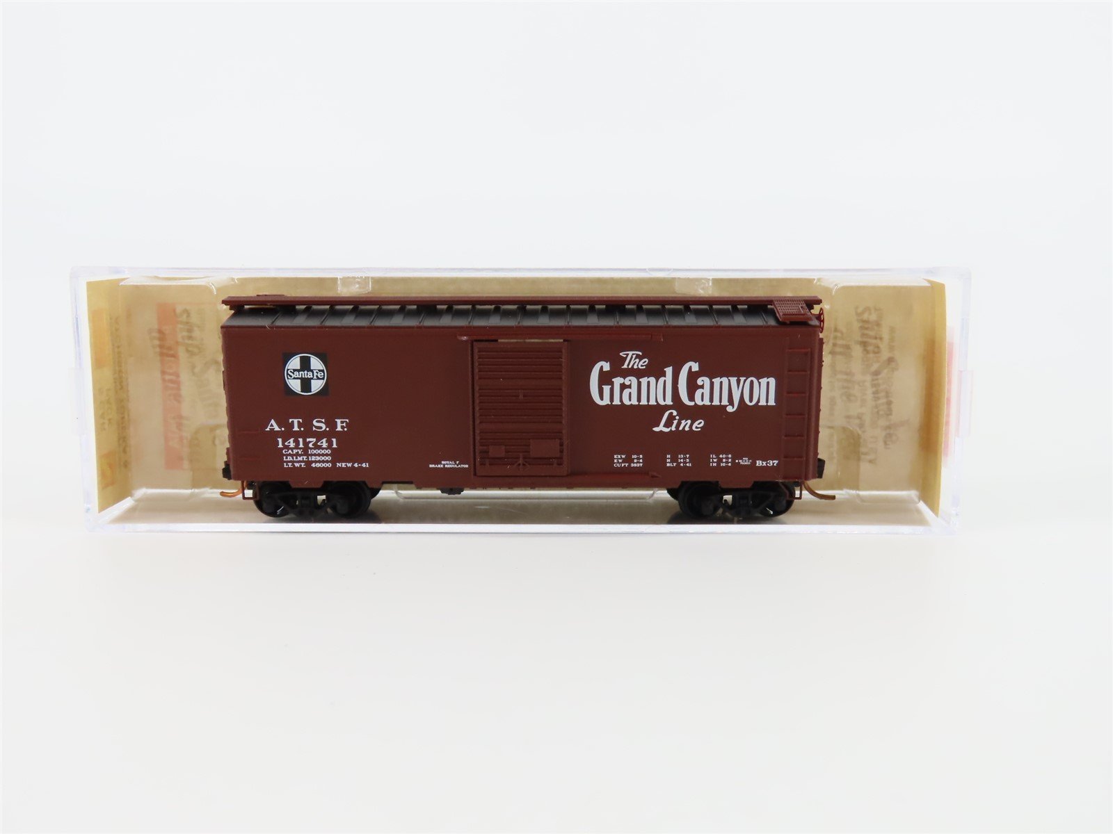 N Micro-Trains MTL 02052117 ATSF "Grand Canyon" 40' Single Door Boxcar #141741