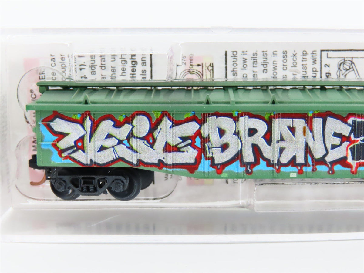 N Micro-Trains MTL 10644251 BN Burlington Northern Gondola #577239 w/ Graffiti