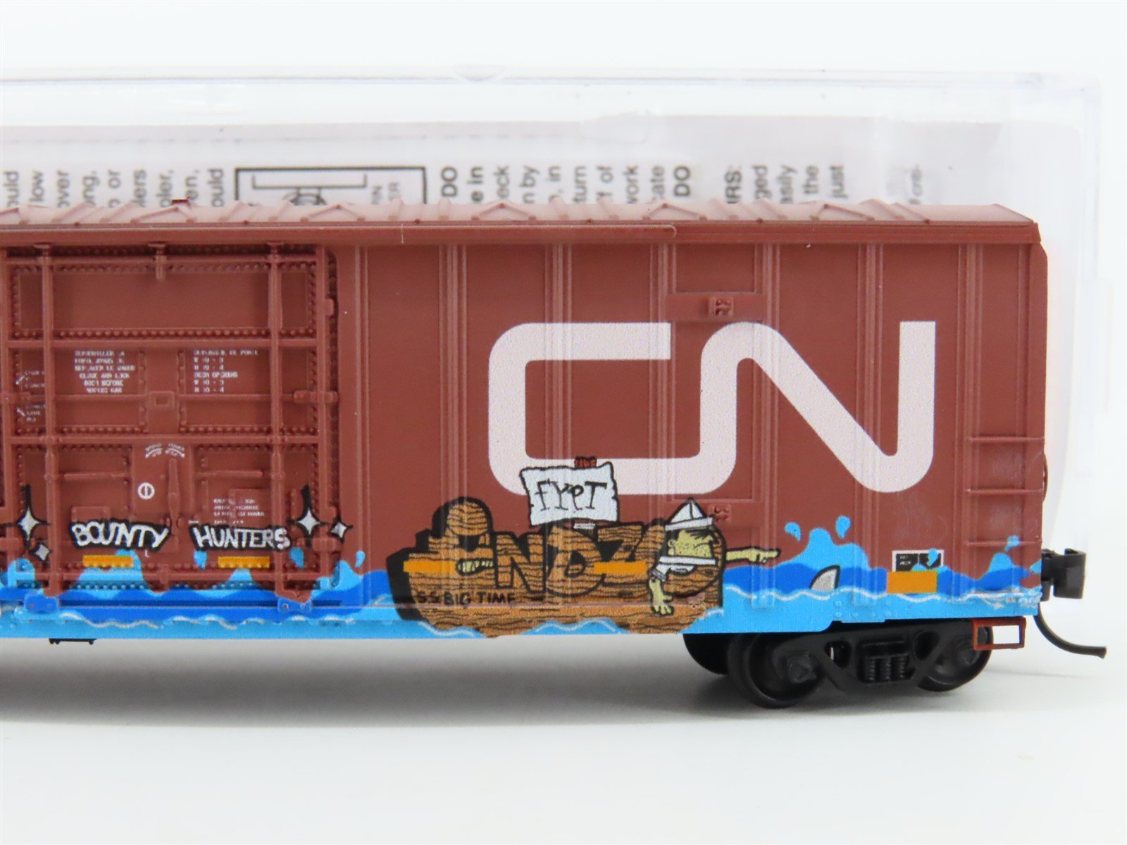 N Micro-Trains MTL 02752460 CN Canadian National 50' Box Car #413490 w/ Graffiti