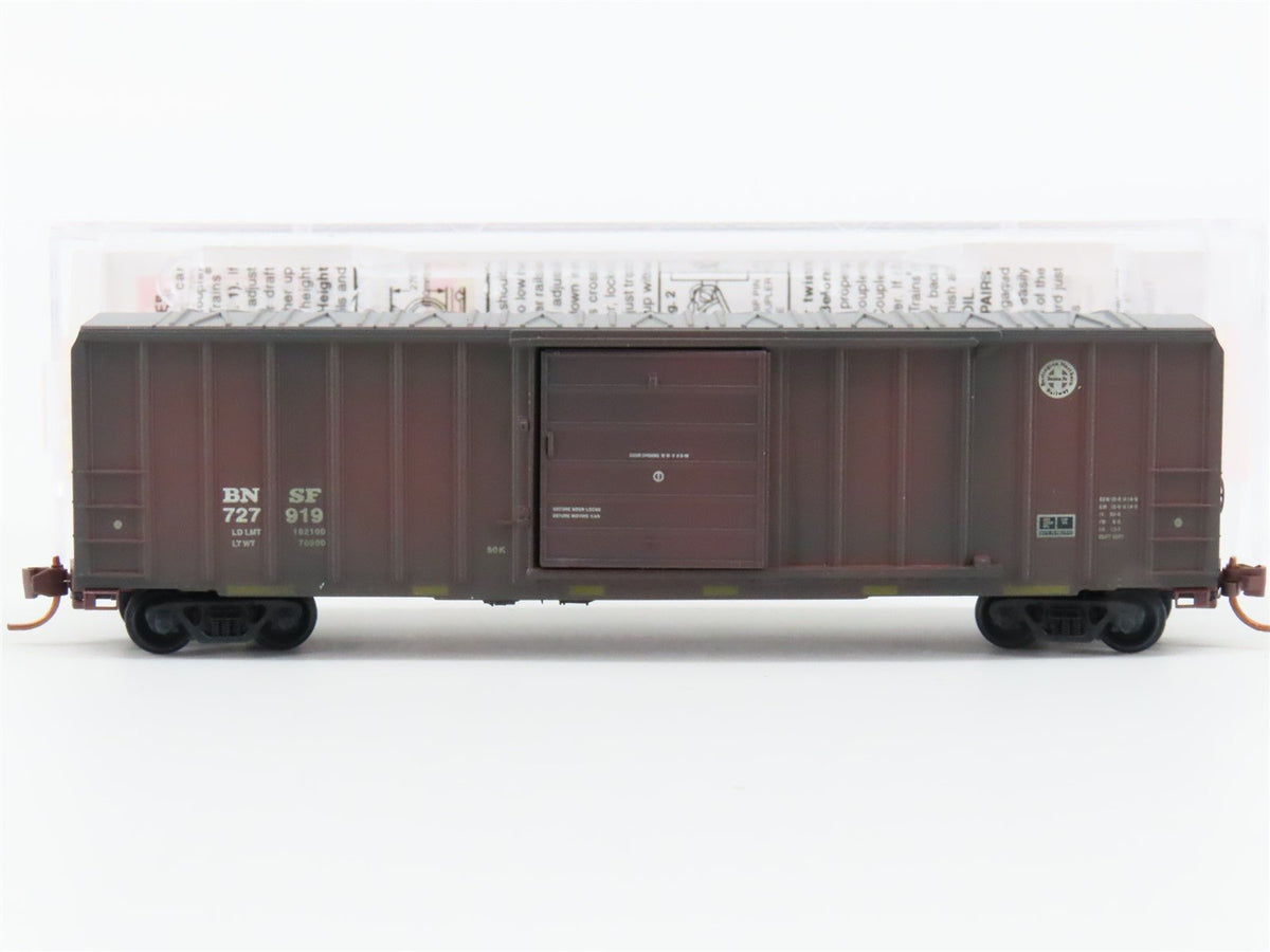 N Scale Micro-Trains MTL 02554740 BNSF Railway 50&#39; Box Car #727919 Weathered