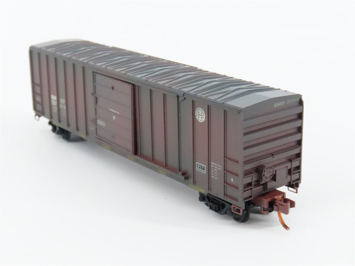 N Scale Micro-Trains MTL 02554740 BNSF Railway 50&#39; Box Car #727919 Weathered